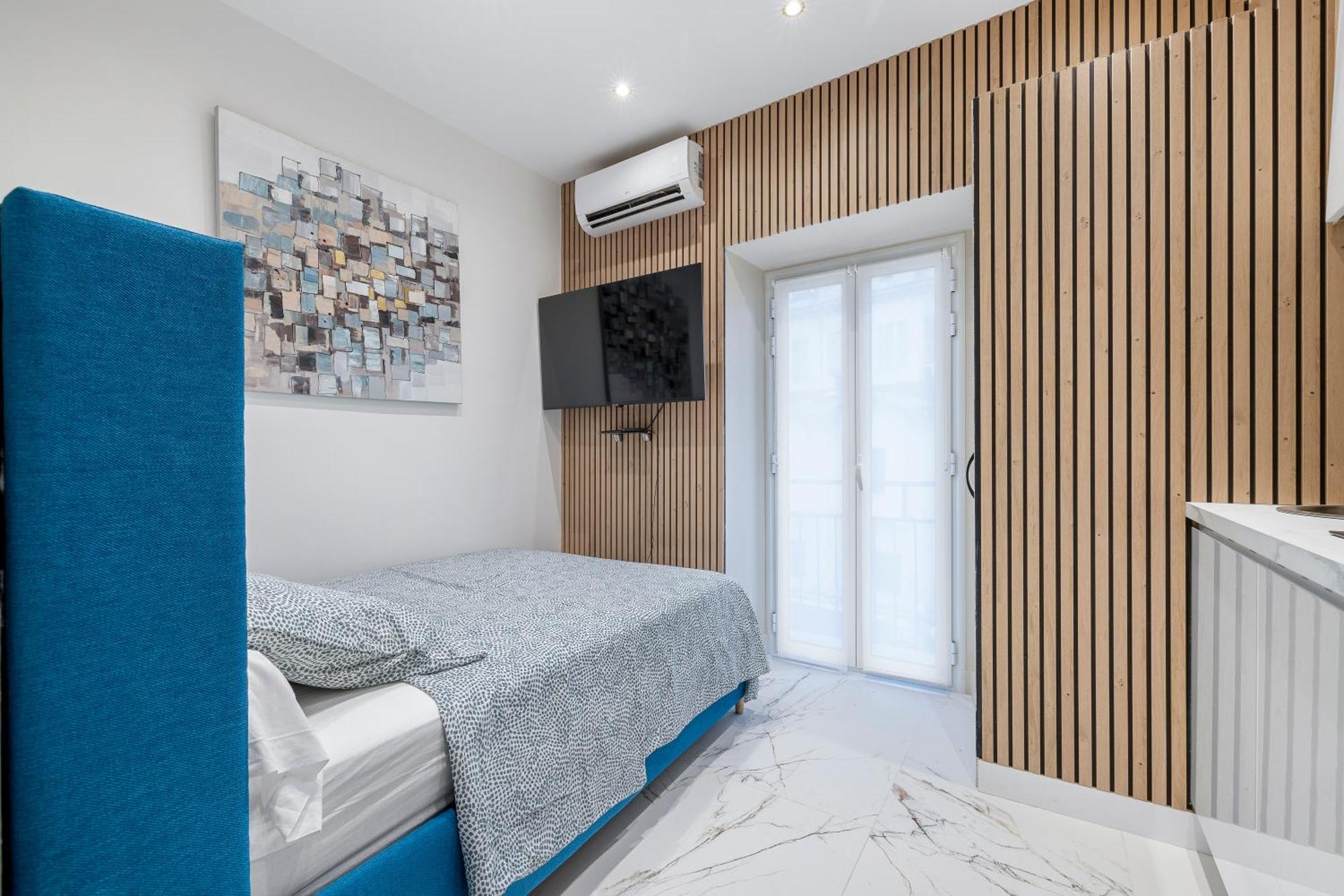 Renting - 5france - Luxe & Comfort Seafront Massena Nizza